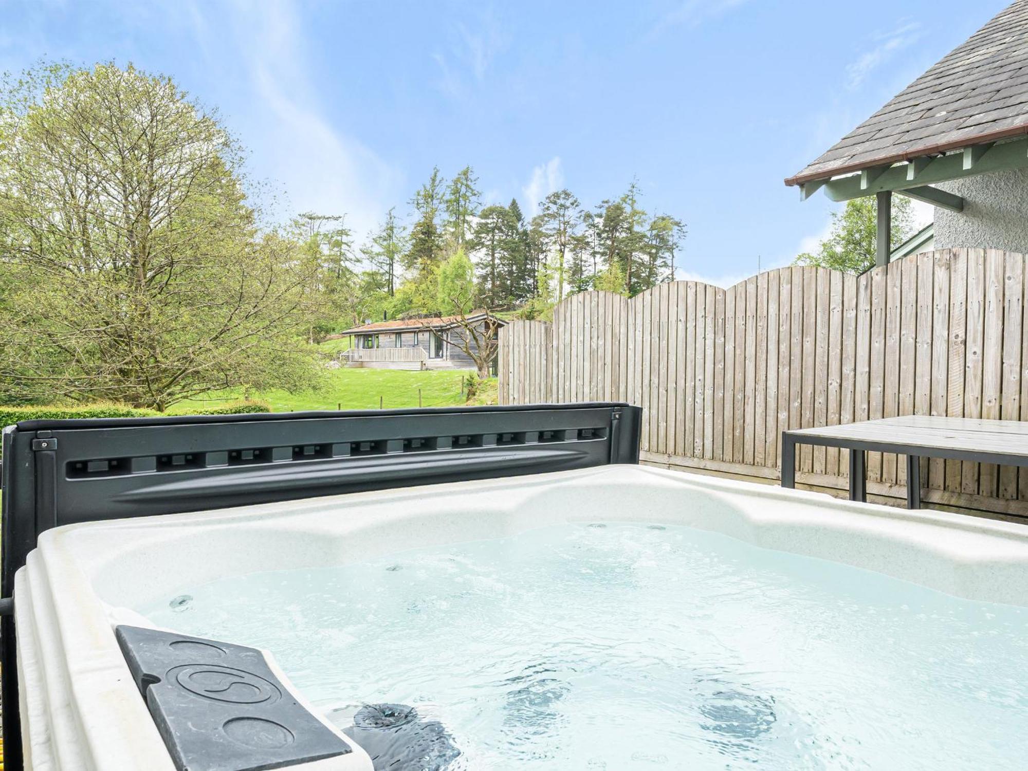 Hazel - Woodland Cottages Bowness-on-Windermere Buitenkant foto
